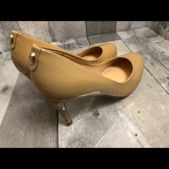 Ivanka trump heels pimps size 4.5m - Picture 7 of 10